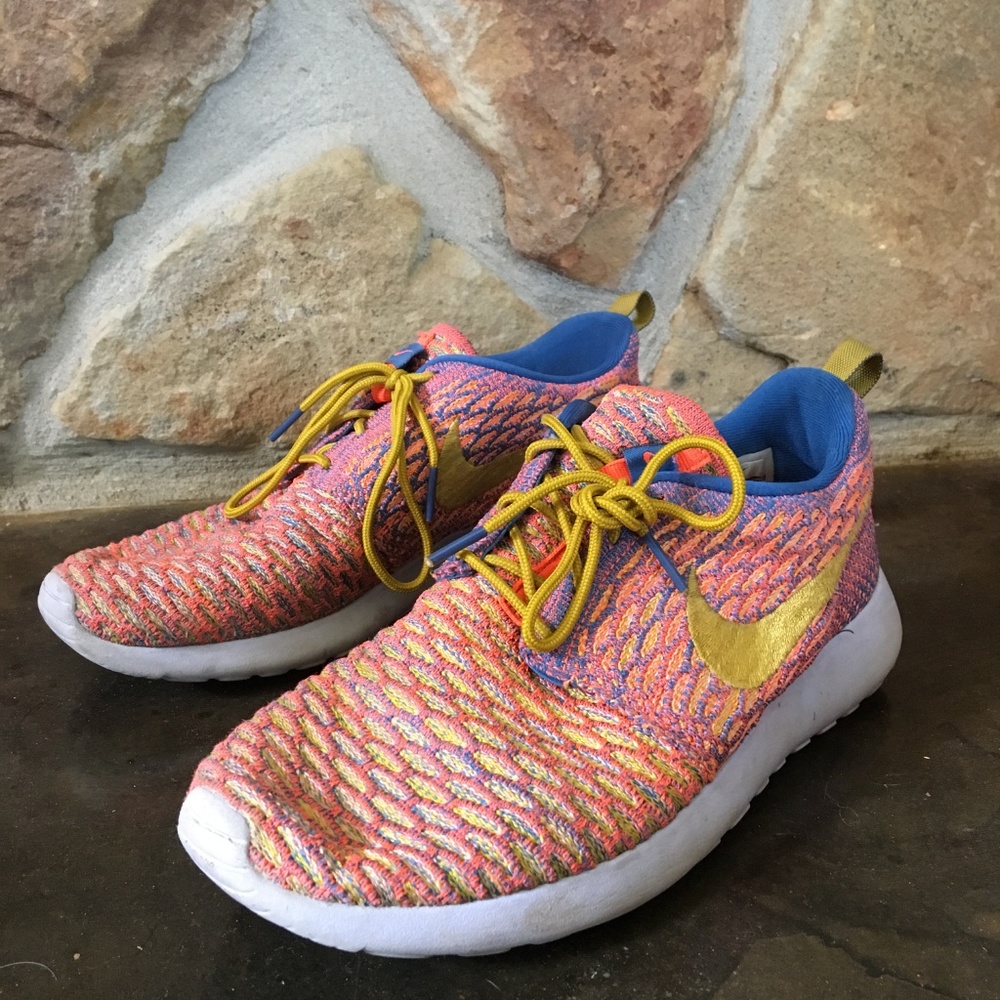 Women's Nike Flyknit Roshe 8